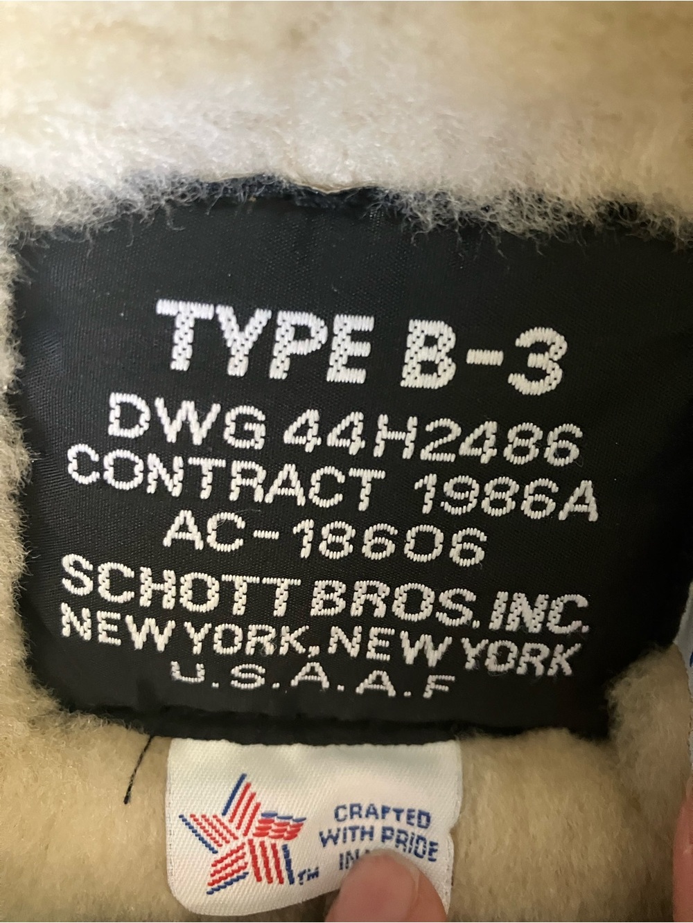 Schott NYC Classic B-3 Sheepskin Leather Bomber Jacket - Picture 8 of 16